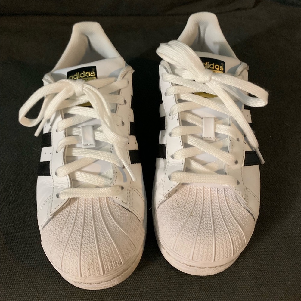 Black and white adidas sneakers size 6